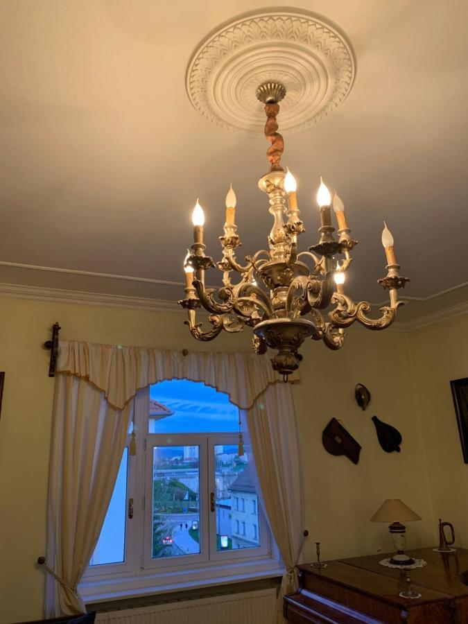 מריבור The Marchburg Apartment מראה חיצוני תמונה
