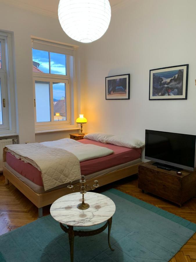 מריבור The Marchburg Apartment מראה חיצוני תמונה