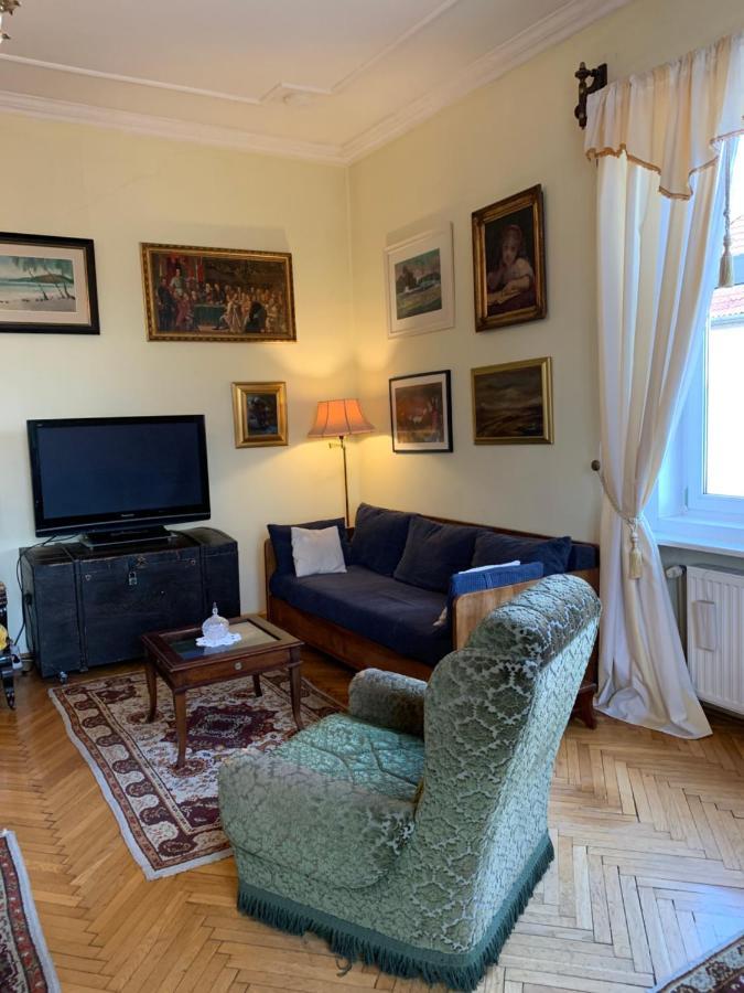 מריבור The Marchburg Apartment מראה חיצוני תמונה