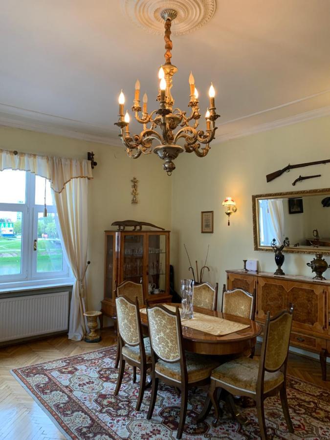 מריבור The Marchburg Apartment מראה חיצוני תמונה