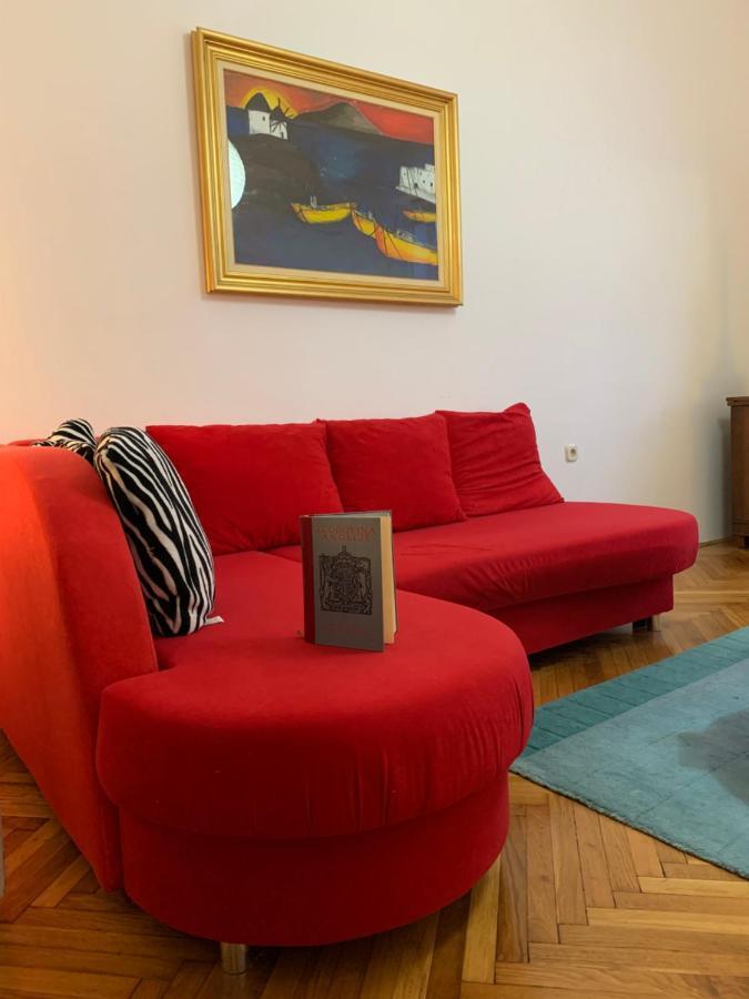 מריבור The Marchburg Apartment מראה חיצוני תמונה