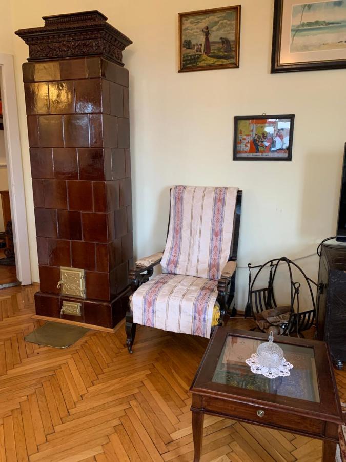 מריבור The Marchburg Apartment מראה חיצוני תמונה
